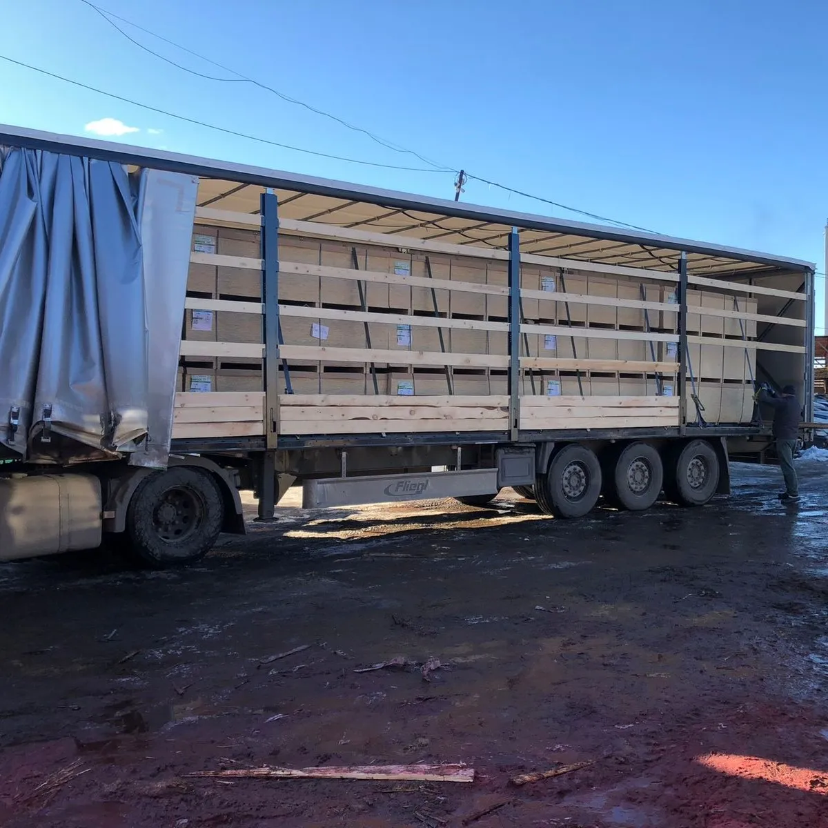Купить OSB-3 Влагостойкая Kronospan 1250х2500х9 мм