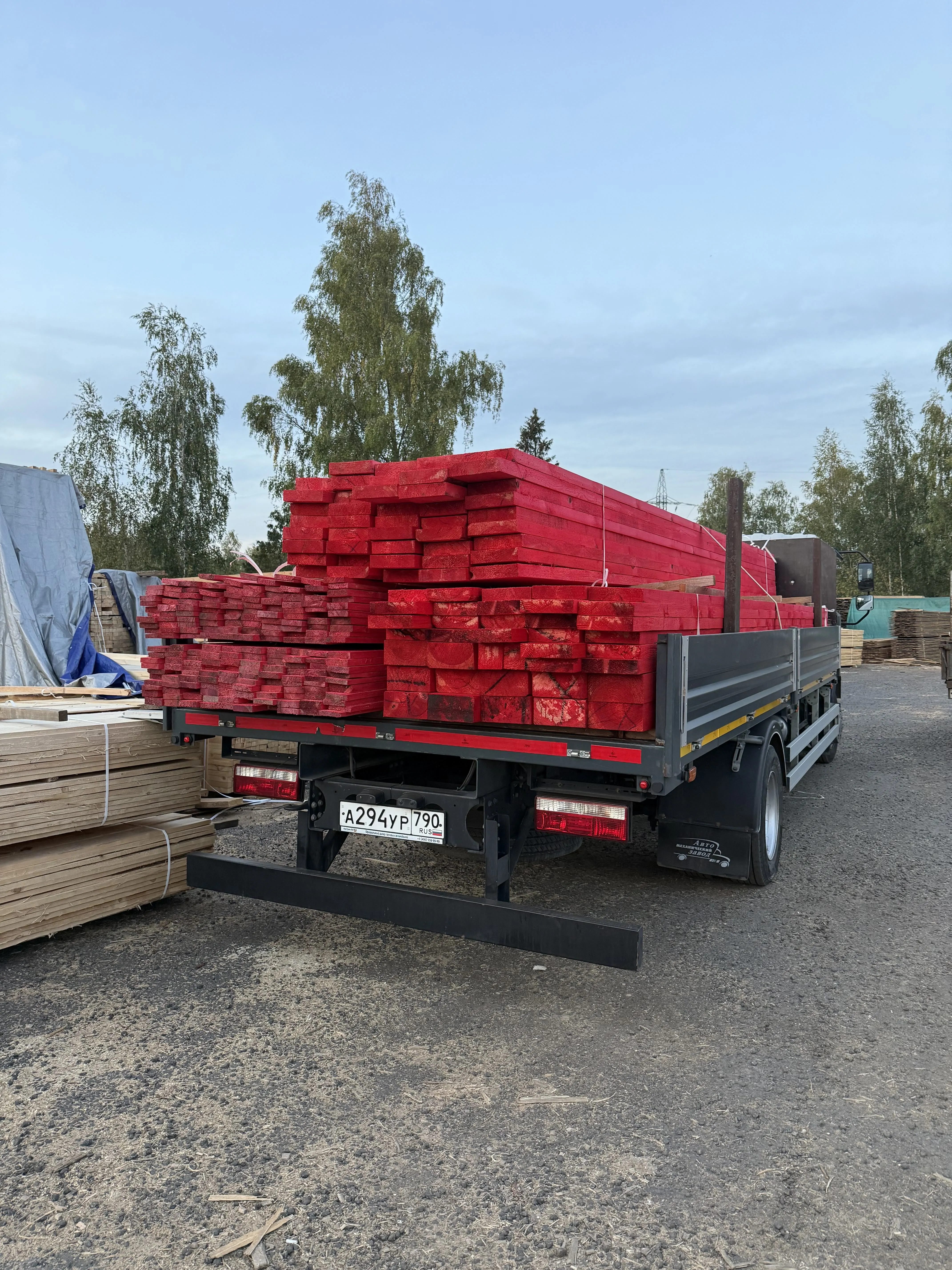 Купить Доска обрезная антисептированная 50х200х6000 мм 1 сорт ГОСТ