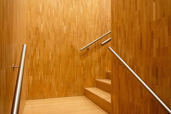 Какая фанера нужна для стен?