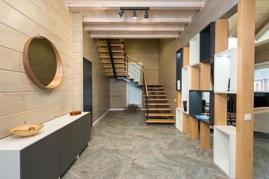 Какой вагонкой лучше обшить дом внутри?